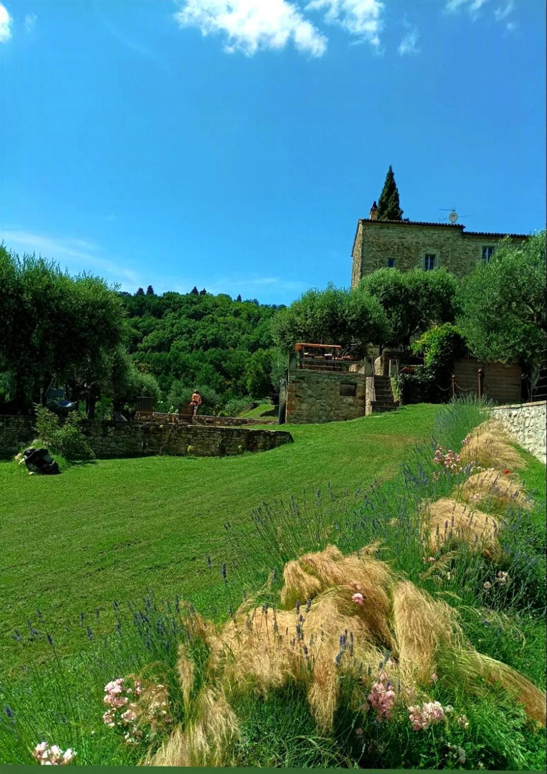 Appartamento Nel Castello Del Cardaneto Montone  Esterno foto